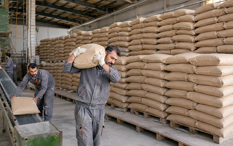 گچ و خاک آماده چیست؟ تفاوت با ترکیب دستی